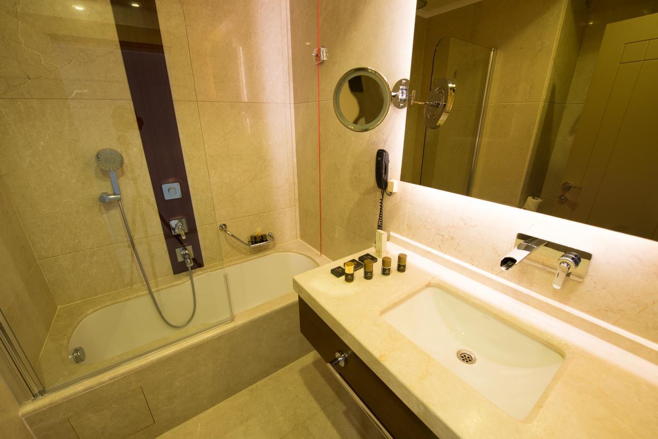Standard Room,1725667210:JPEG